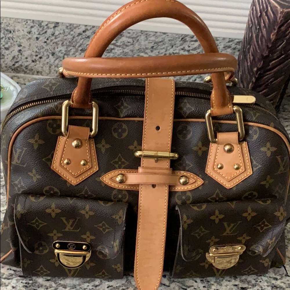 🔥🔥Louis Vuitton Manhattan GM 🔥🔥
